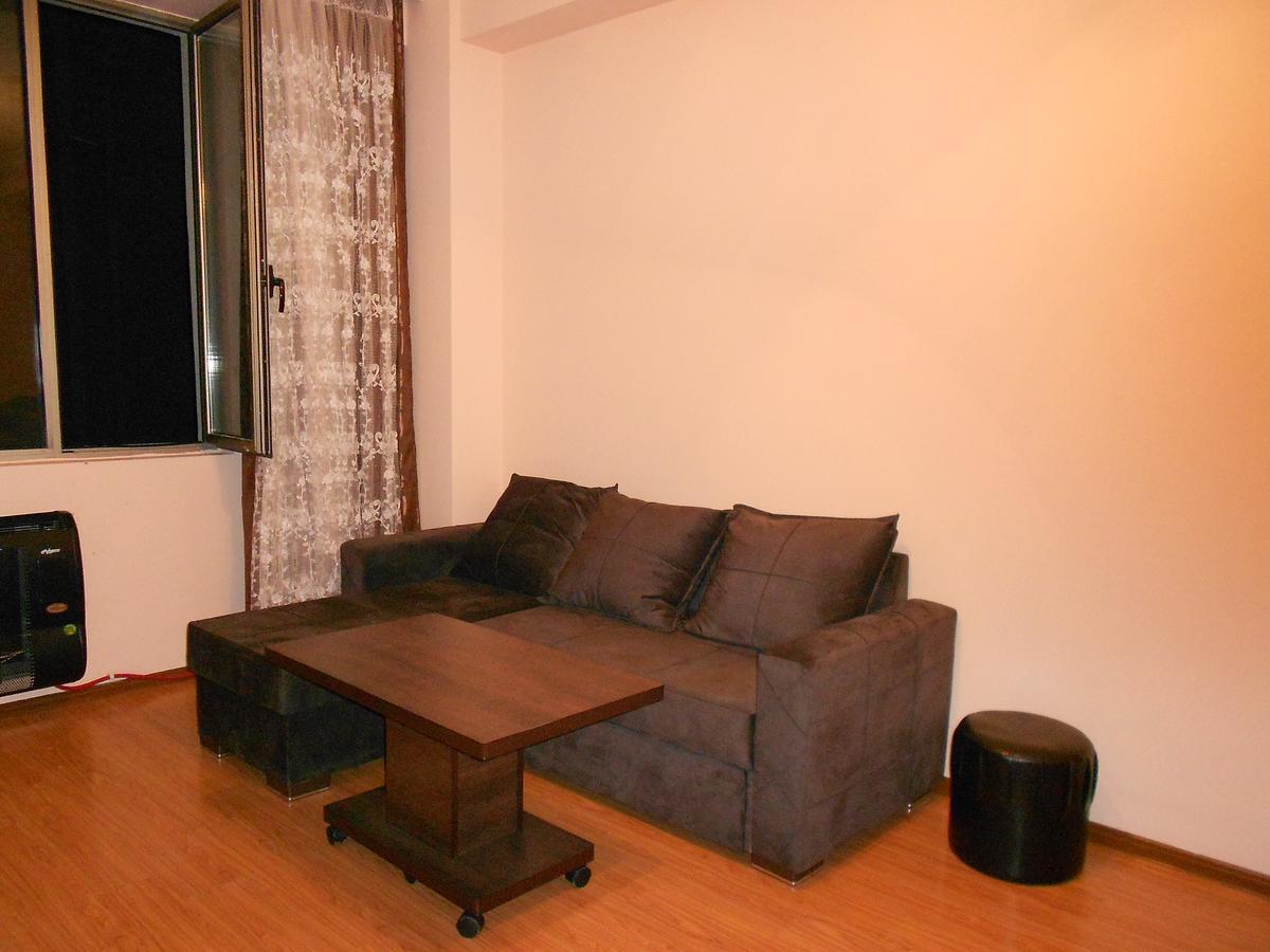 Ucha'S Apartment Batumi Exterior foto